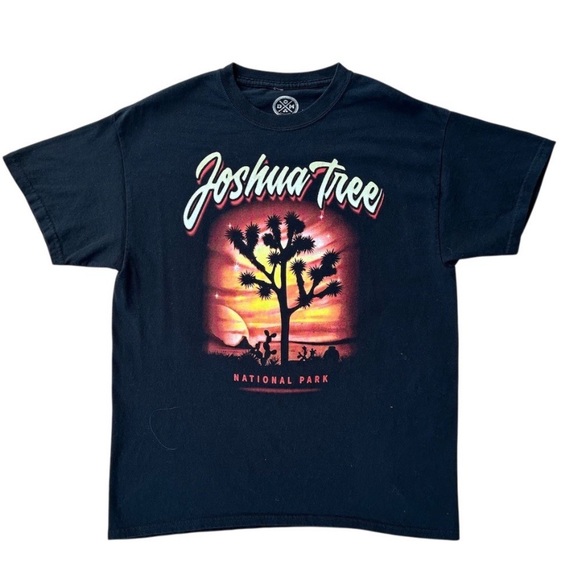 Dom Other - DOM T-Shirt Men's Size Large Black Joshua Tree National Park Graphic Short